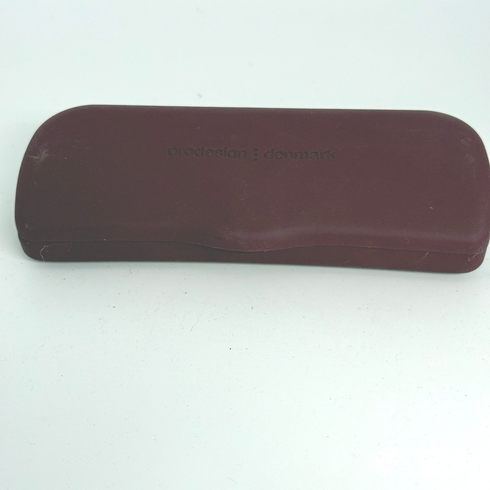 Prodesign Denmark Eyewear Architects Burgundy Hard Clam Shell Eyeglass Case 2